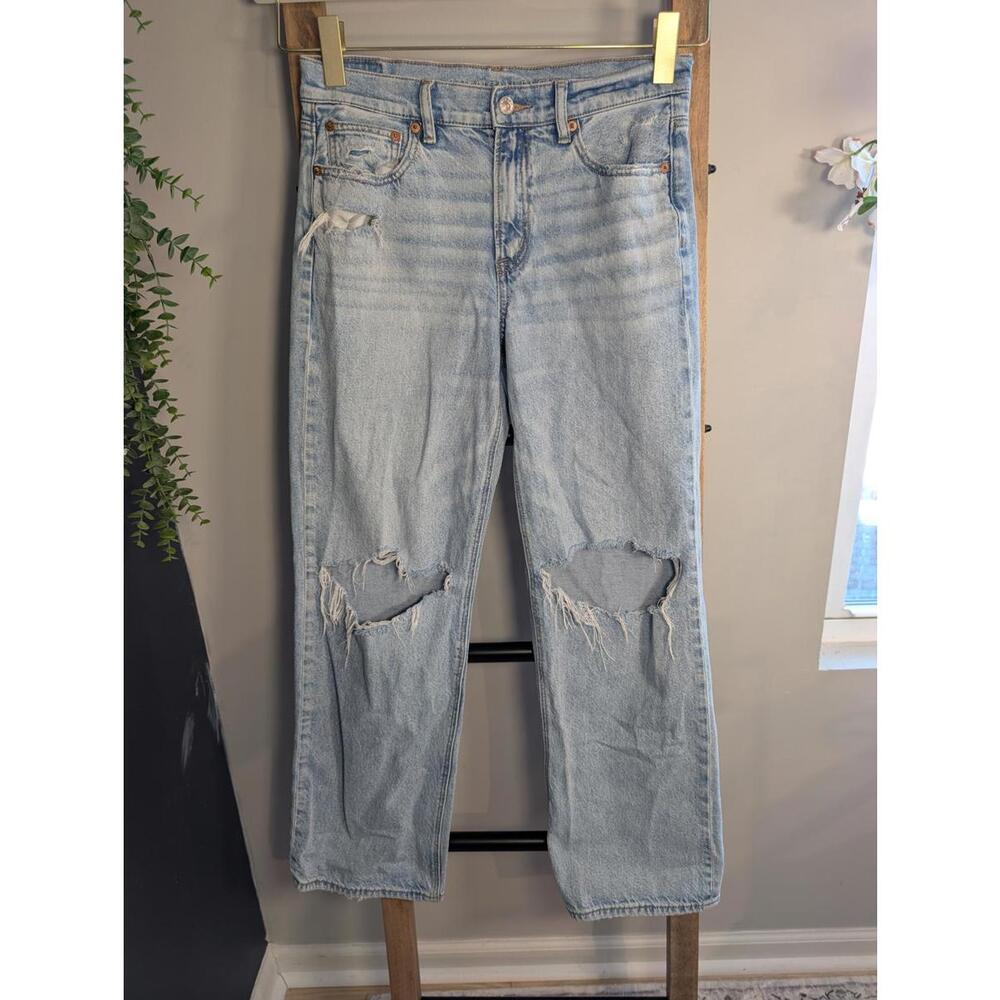 American Eagle Light Wash Strigid High-Rise Straight Leg Jeans Size 6